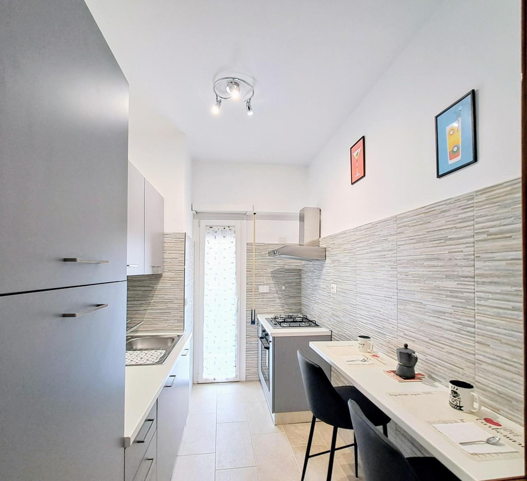 Apartment Cozy Near Metro A Rom
